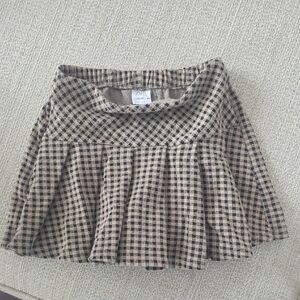 Zara Checkered Skater Skirt in Black and Tan